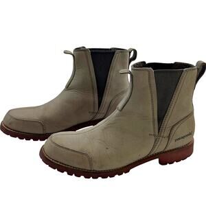 Patagonia Tin Shed Bungee Cord Chelsea Boots